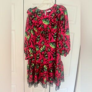 Beautiful acetate bright new dress, size large. Knee length for 5.1.